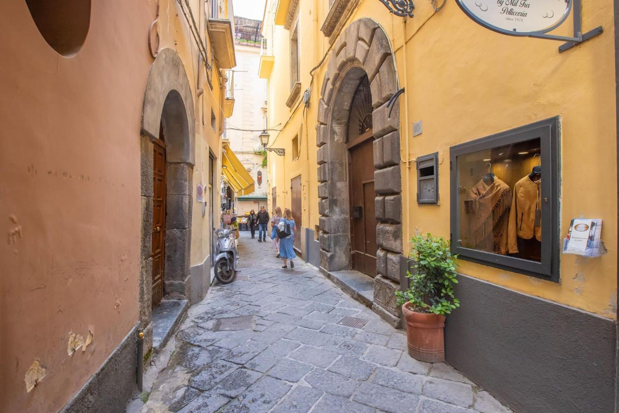 Апартаменты Cosy House Under The Arches In Sorrento Old Town Экстерьер фото